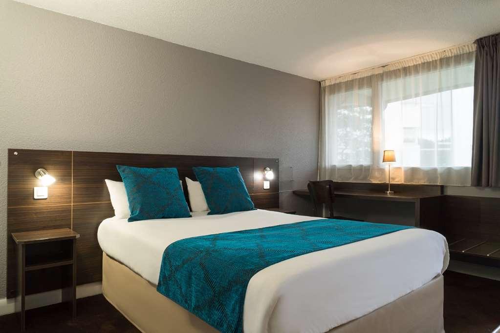 Sure Hotel By Best Western Biarritz Aeroport Anglet Værelse billede